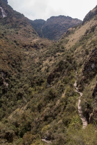 Inka Trail - Blick zurück auf den Weg zum Pass